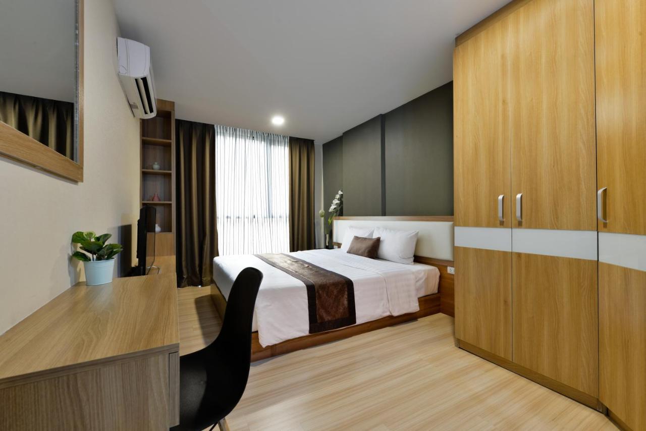 Khách sạn hẻo lánh Ramada By Wyndham Ekamai Residences Bangkok