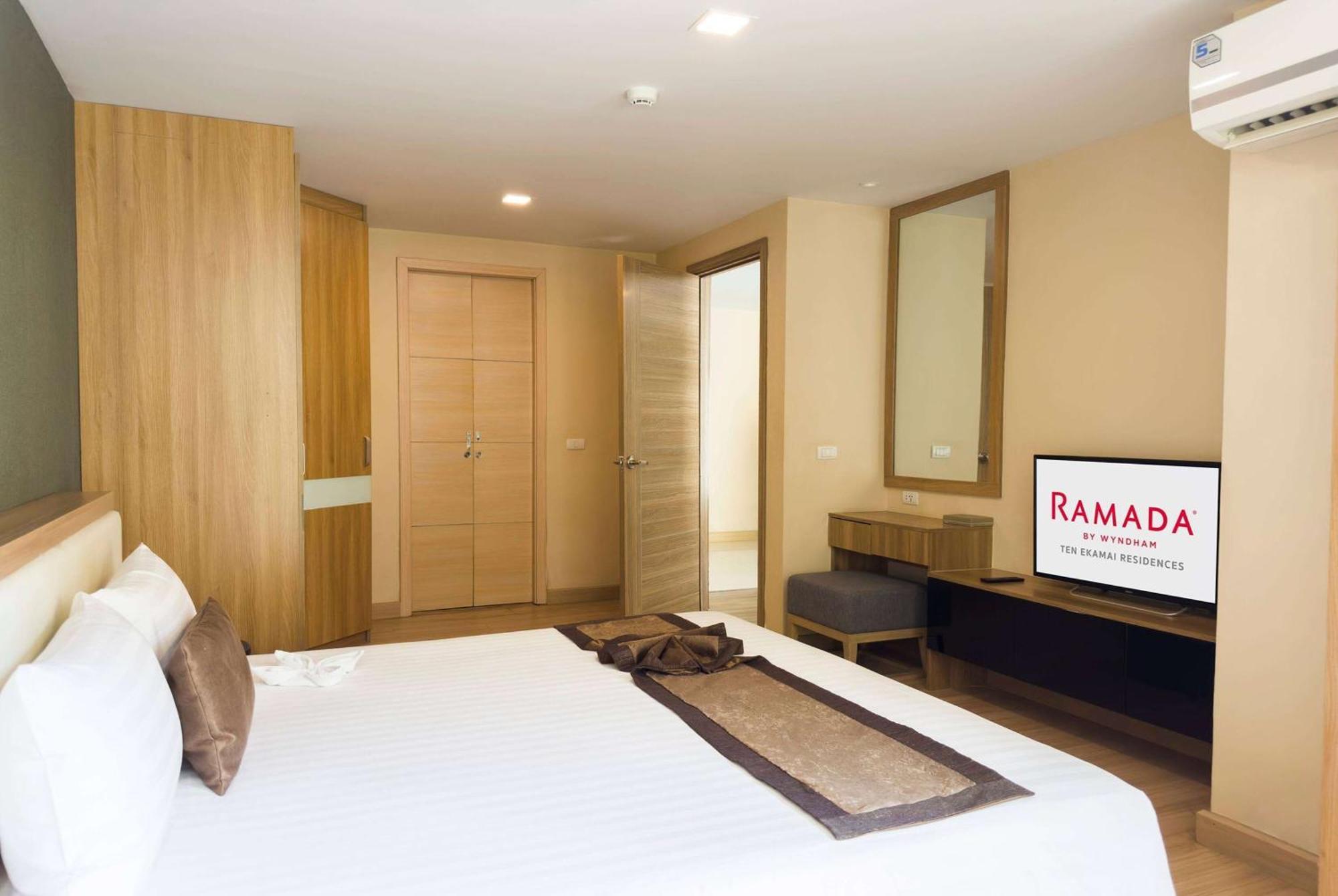 Aparthotel Ramada By Wyndham Ekamai Residences 3*